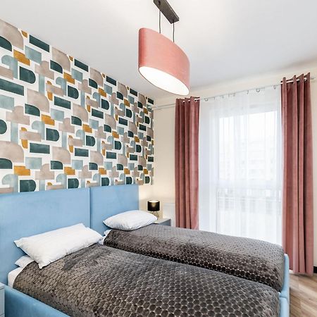 Saska Park Apartments Krasków Eksteriør bilde