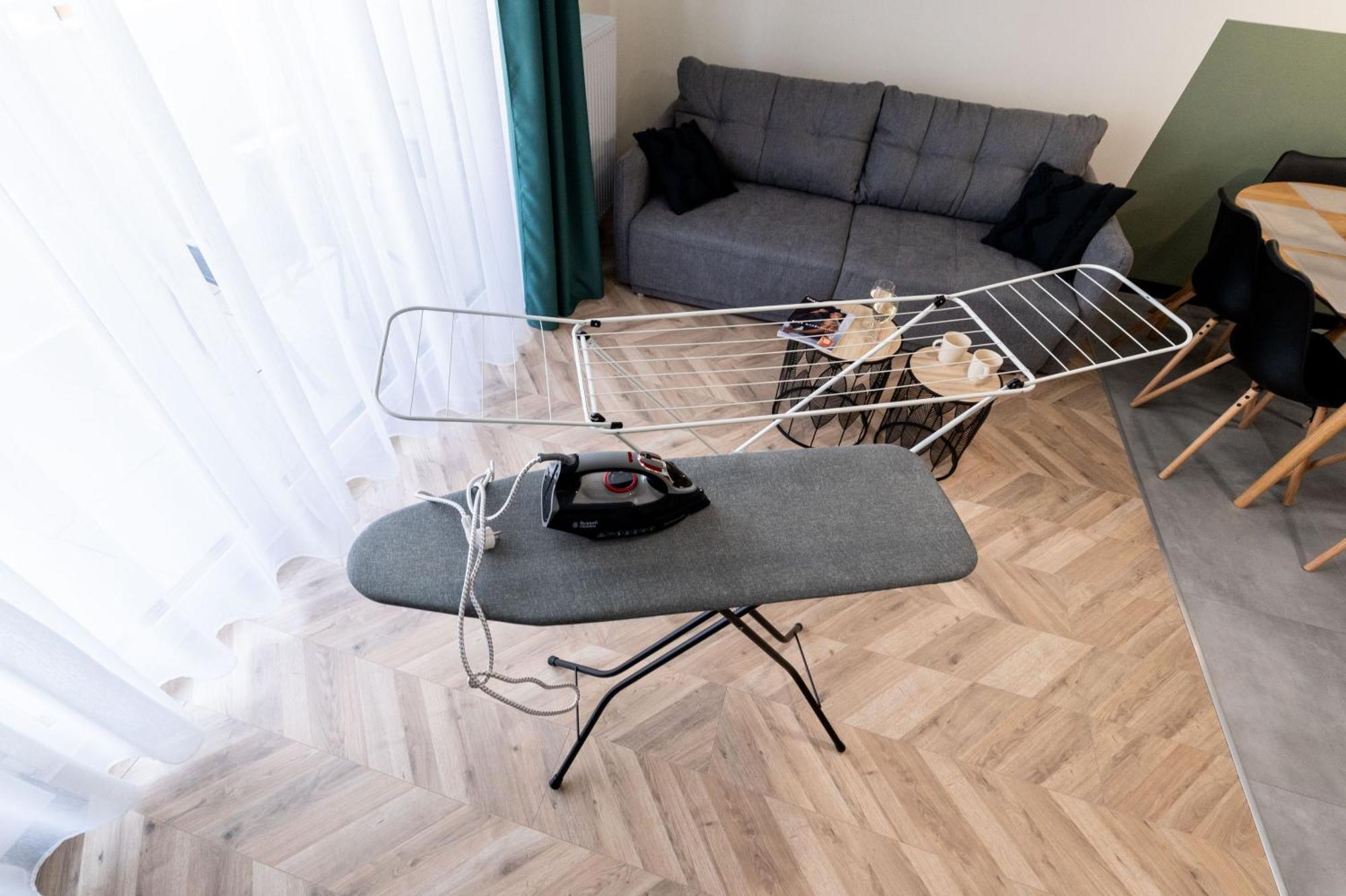 Saska Park Apartments Krasków Eksteriør bilde